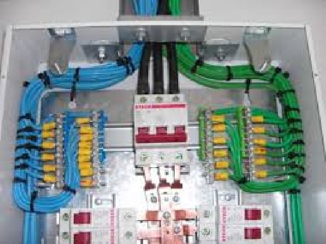 Foto 6 - Eletricista instalador Predial e de rede de 15KV