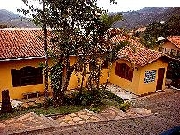 Ótima casa - Cond M Chapéu- BH-Nova Lima